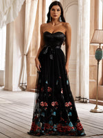 Load image into Gallery viewer, Black Embroidery Bodice Prom Dress
