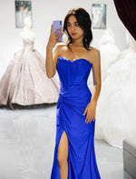 Load image into Gallery viewer, Royal Blue Corset Bodice Fitted Prom Dress
