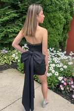 Load image into Gallery viewer, Slit Strapless Homecoming Dress with Bow
