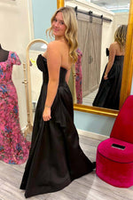 Load image into Gallery viewer, A-Line Black Strapless Keyhole Prom Dress with Split
