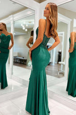 Load image into Gallery viewer, Fitted Dark Green Prom Dress with Beads
