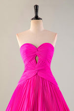Load image into Gallery viewer, Pleated Strapless Homecoming Dress with Keyhole
