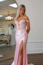 Load image into Gallery viewer, Fitted Lace Corset Bodice Prom Gown with Side Slit
