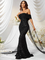 Load image into Gallery viewer, Fitted Black Prom Evening Dress
