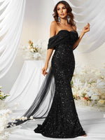 Load image into Gallery viewer, Fitted Black Prom Evening Dress
