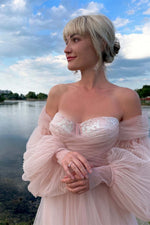 Load image into Gallery viewer, Long Sleeves Light Pink Tulle Prom Gown
