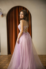 Load image into Gallery viewer, Lilac Senior Prom Dress
