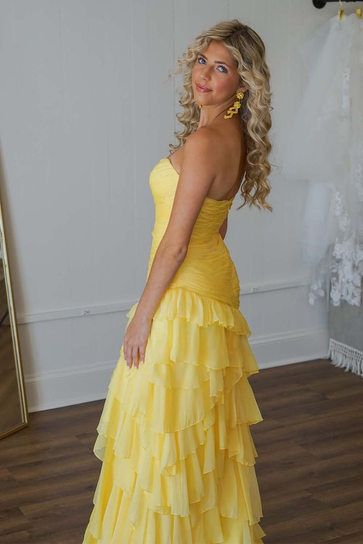 Sheath Sweetheart Ruffle Slit Prom Gown